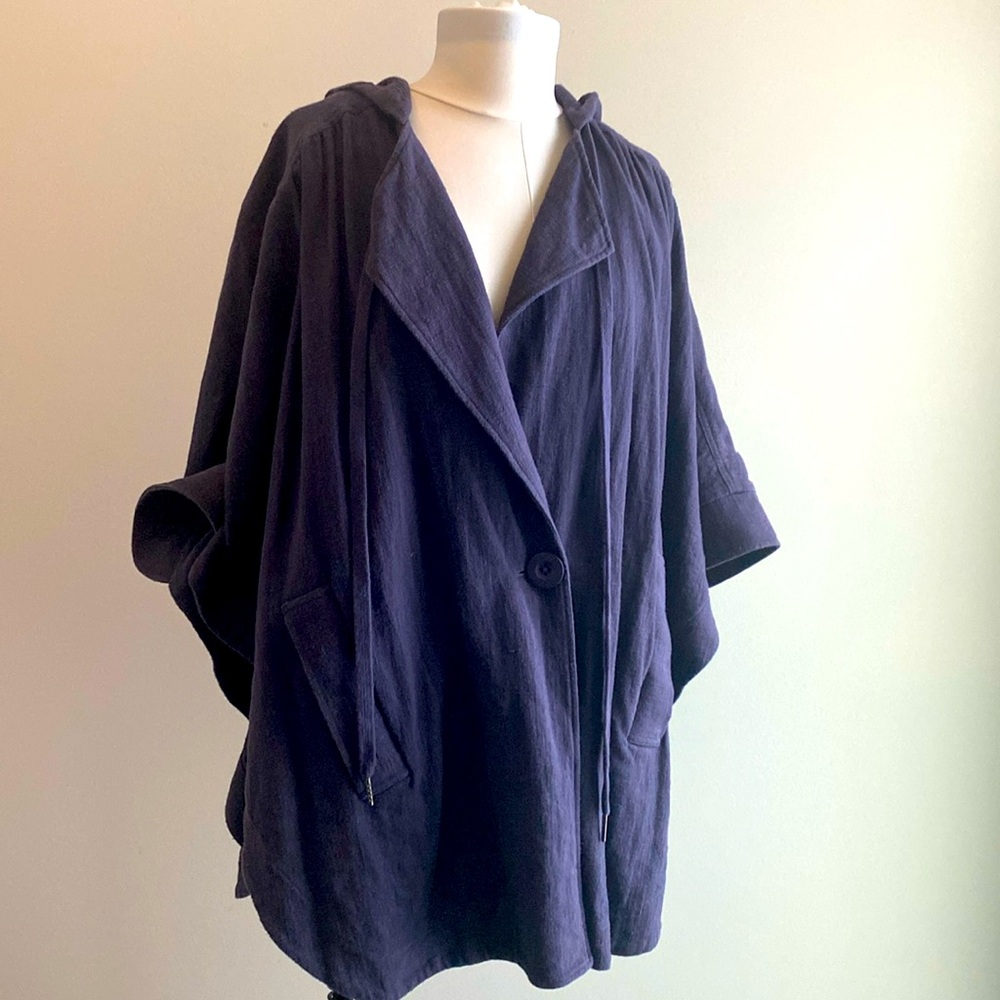 7115 Szeki new york spring weight cape size Small